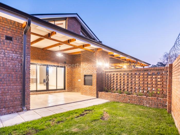 Flat/Apartment to Rent in Greendale, Harare