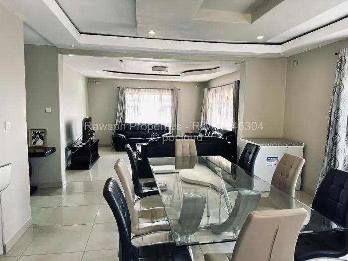 4 Bedroom House for Sale in Madokero Estates, Harare