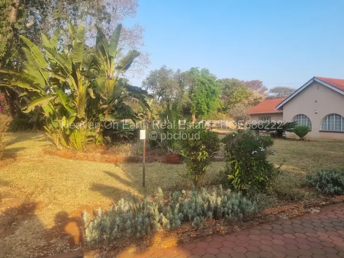 4 Bedroom House for Sale in Pomona, Harare
