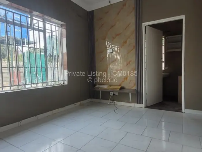 3 Bedroom Cottage/Garden Flat to Rent in Greendale