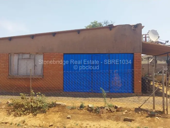 3 Bedroom House for Sale in Nkulumane, Bulawayo