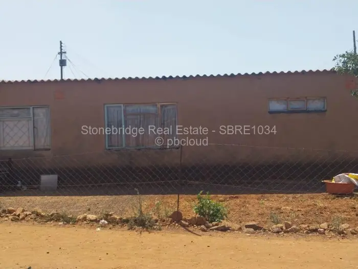 3 Bedroom House for Sale in Nkulumane, Bulawayo