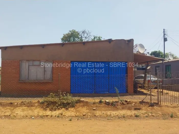 3 Bedroom House for Sale in Nkulumane, Bulawayo