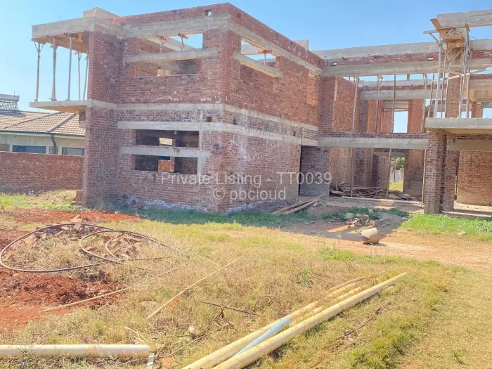 6 Bedroom House for Sale in Mount Pleasant Heights, Harare
