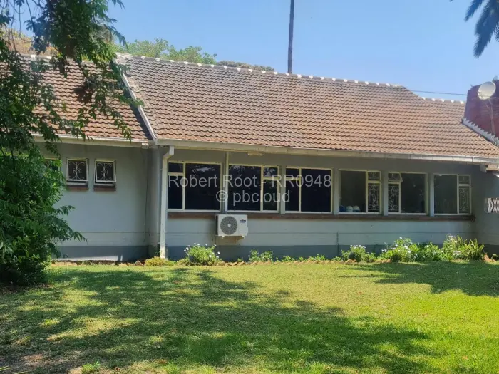4 Bedroom House for Sale in Alexandra Park, Harare