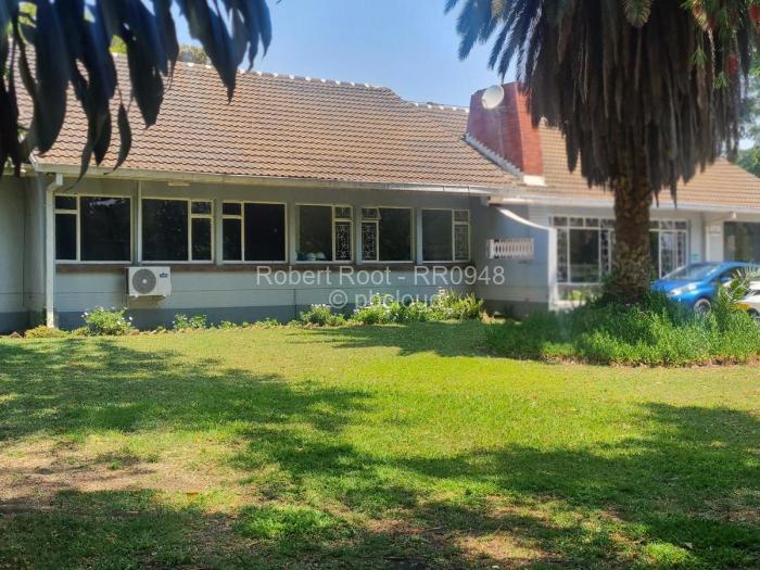 4 Bedroom House for Sale in Alexandra Park, Harare