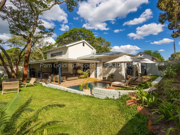 Townhouse/Complex/Cluster for Sale in Chisipite, Harare