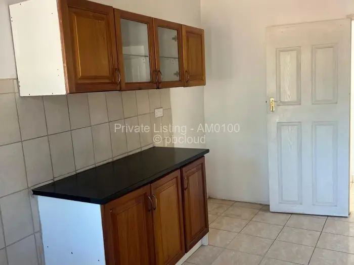 Flat/Apartment to Rent in Borrowdale, Harare