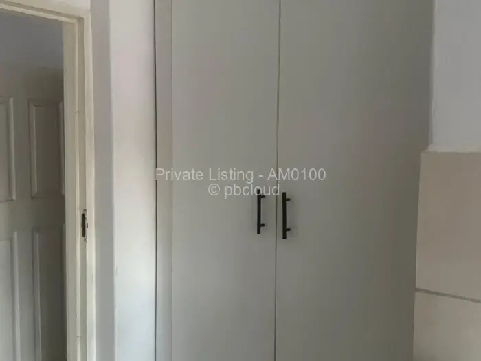 Flat/Apartment to Rent in Borrowdale, Harare