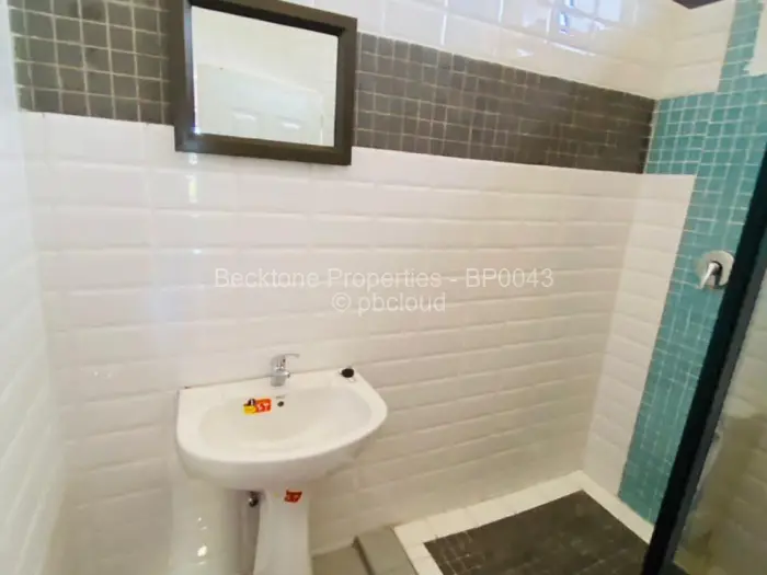 4 Bedroom House for Sale in Morningside Byo, Bulawayo