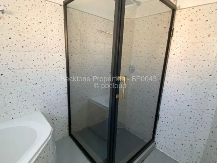 4 Bedroom House for Sale in Morningside Byo, Bulawayo