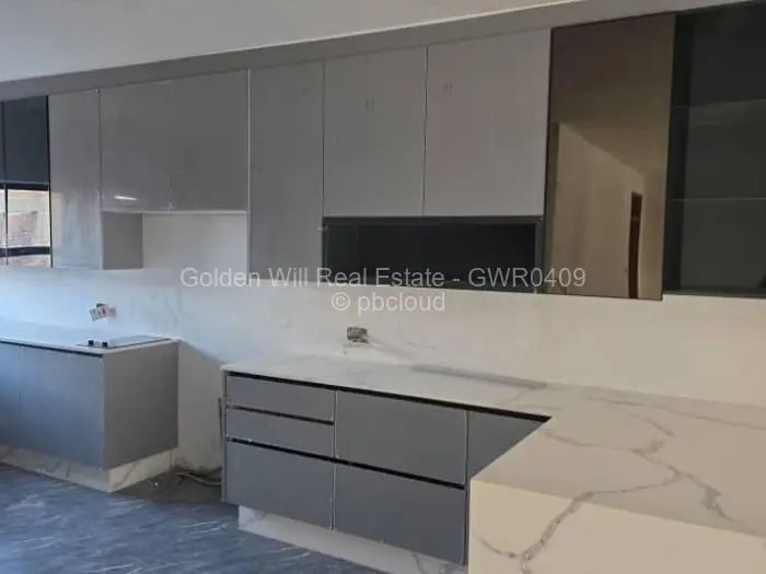 Townhouse/Complex/Cluster to Rent in Bluff Hill