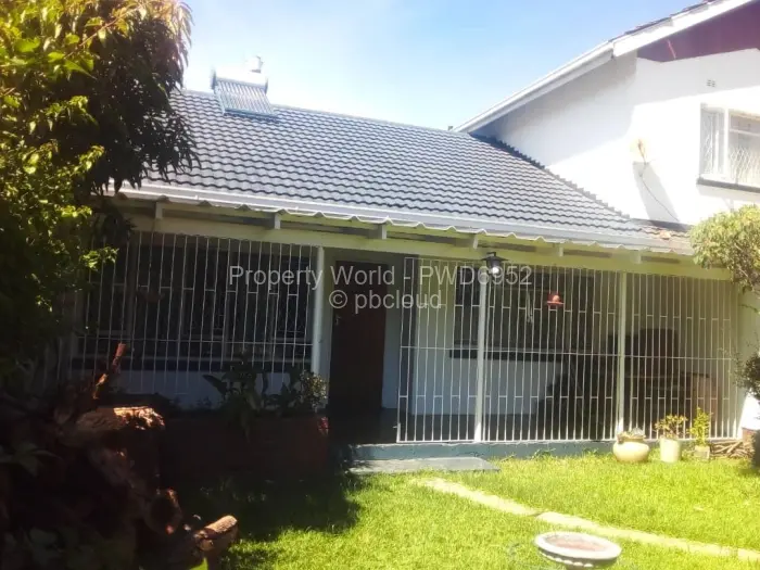 2 Bedroom Cottage/Garden Flat to Rent in Strathaven, Harare
