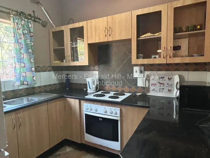 2 Bedroom Cottage/Garden Flat to Rent in Ballantyne Park