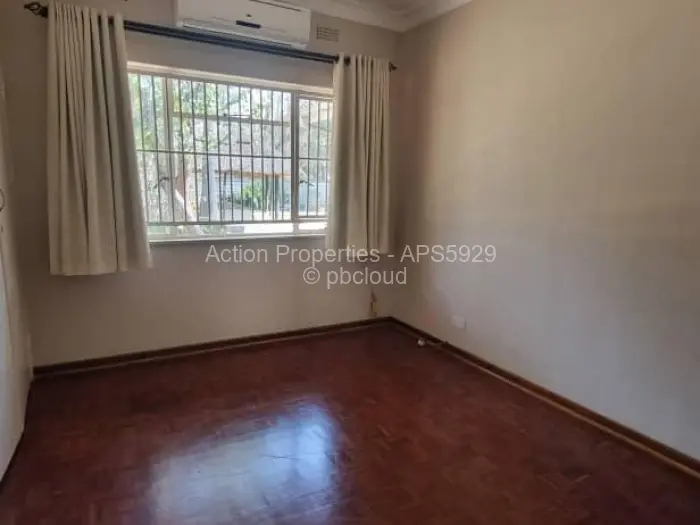 3 Bedroom House to Rent in Mount Pleasant