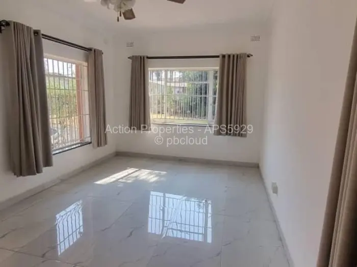3 Bedroom House to Rent in Mount Pleasant