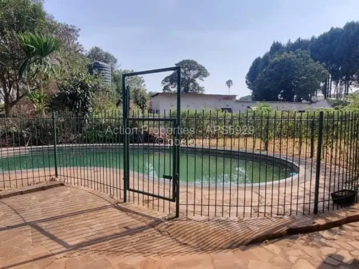 3 Bedroom House to Rent in Mount Pleasant