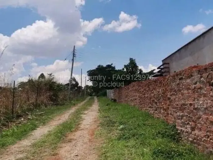 Commercial Stand for Sale in Hogerty Hill, Harare