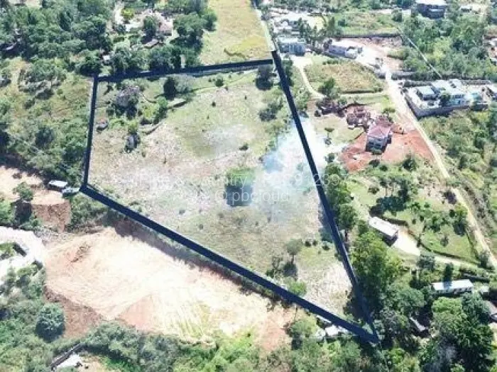 Commercial Stand for Sale in Hogerty Hill, Harare