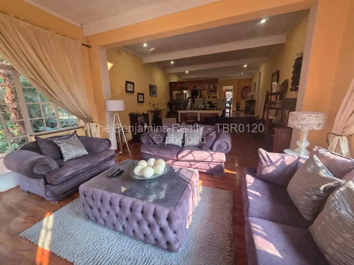 3 Bedroom House to Rent in Greystone Park
