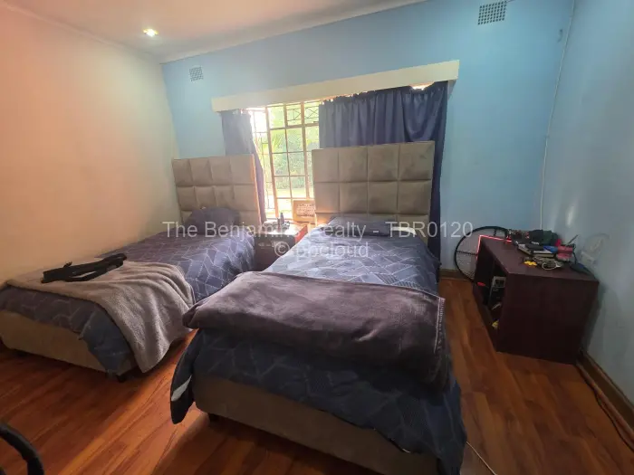 3 Bedroom House to Rent in Greystone Park