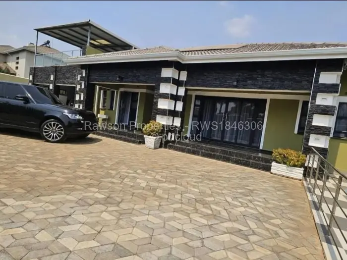6 Bedroom House for Sale in Mandara, Harare