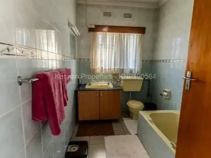 4 Bedroom House for Sale in Gunhill, Harare