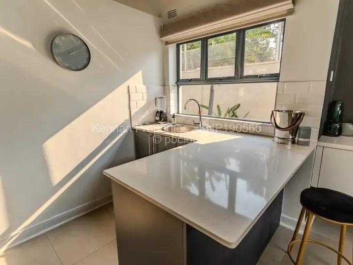 Flat/Apartment for Sale in Kensington, Harare