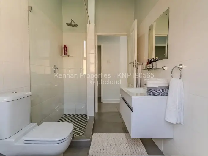 Flat/Apartment for Sale in Kensington, Harare