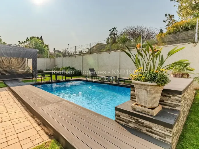 Flat/Apartment for Sale in Kensington, Harare