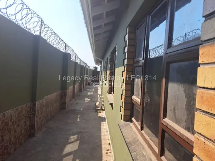 4 Bedroom House to Rent in Budiriro
