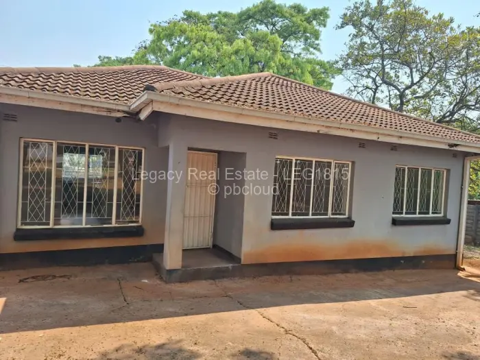 2 Bedroom House to Rent in Mandara, Harare