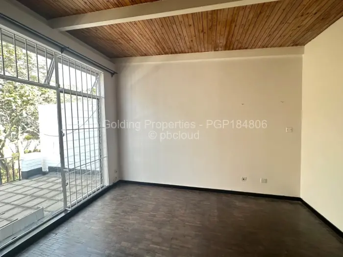Flat/Apartment to Rent in Strathaven