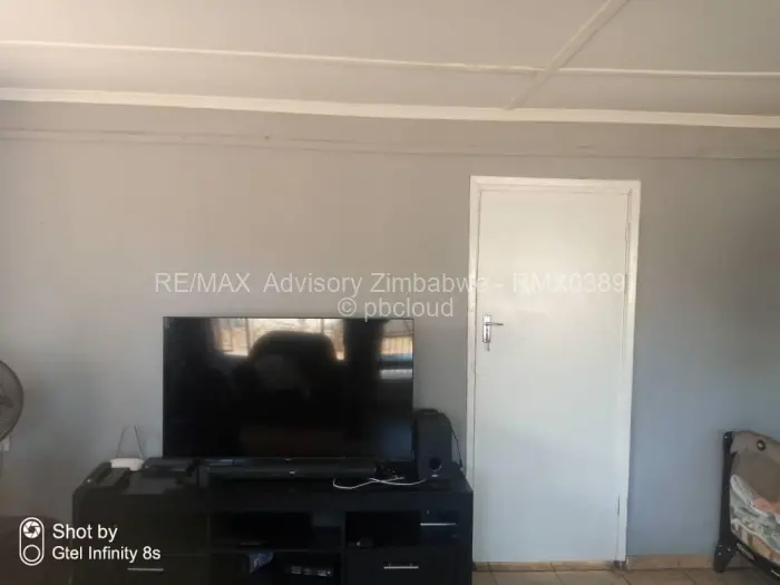 3 Bedroom House for Sale in Queens Park West, Bulawayo