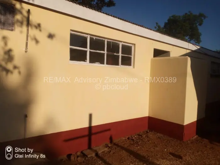 3 Bedroom House for Sale in Queens Park West, Bulawayo