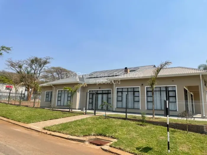 4 Bedroom House for Sale in Borrowdale Brooke, Harare