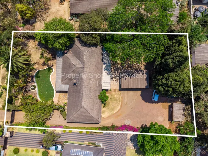 4 Bedroom House for Sale in Alexandra Park, Harare
