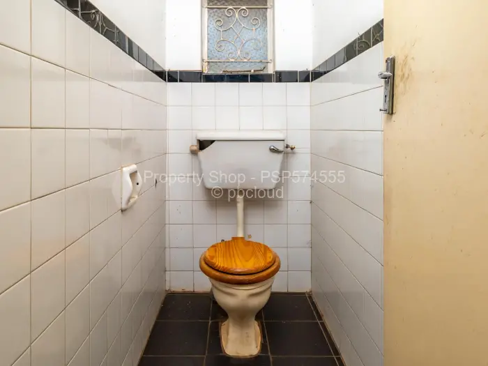 4 Bedroom House for Sale in Alexandra Park, Harare