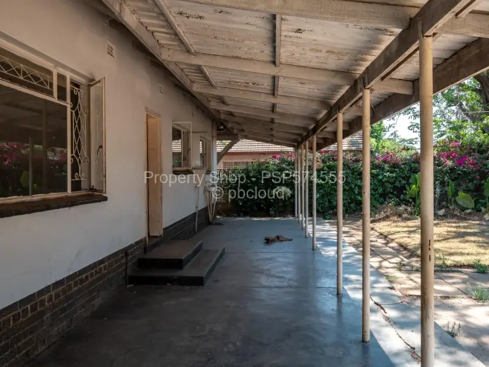 4 Bedroom House for Sale in Alexandra Park, Harare