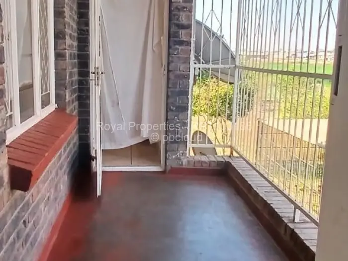 Flat/Apartment to Rent in Waterfalls