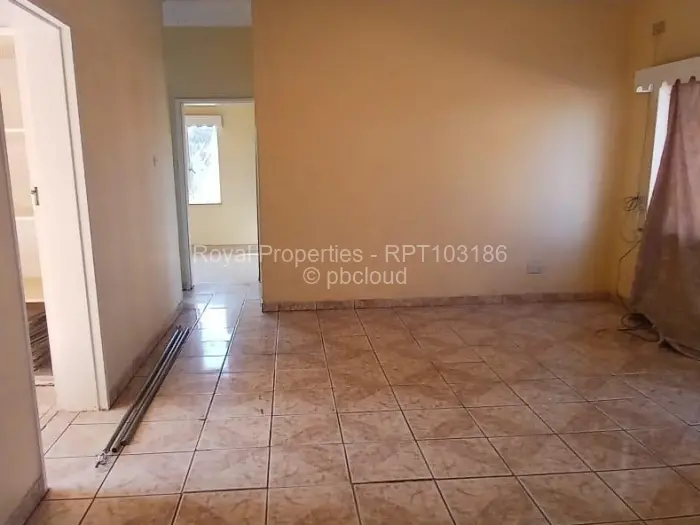 Flat/Apartment to Rent in Waterfalls