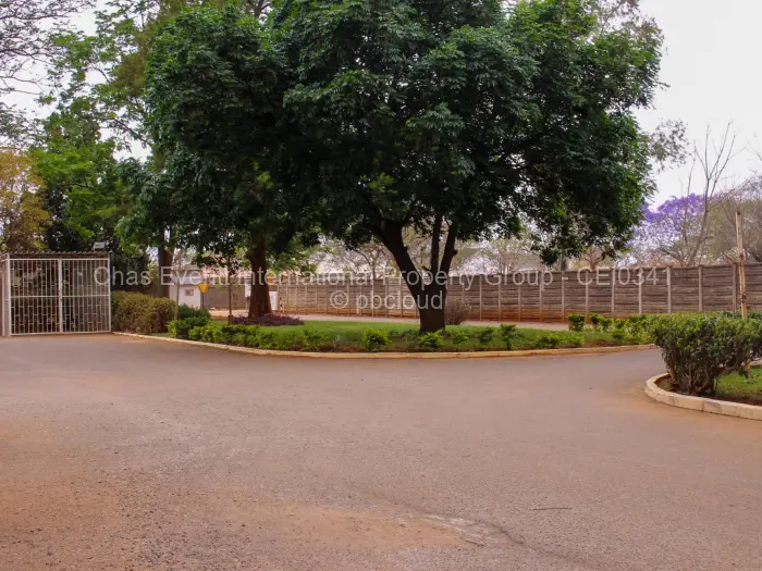 Flat/Apartment to Rent in Ascot, Bulawayo