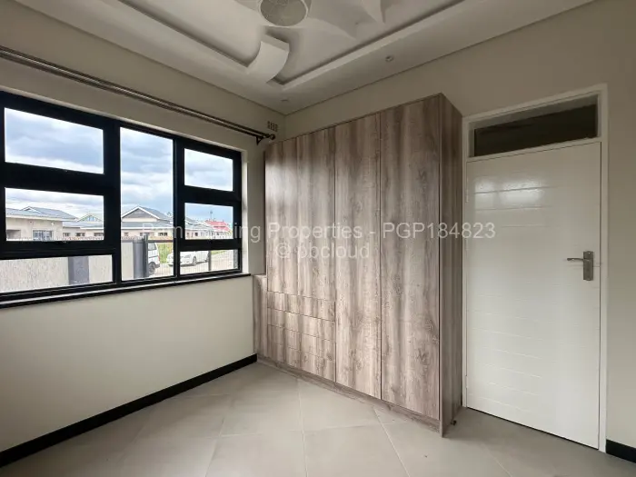 Townhouse/Cluster to Rent in Arlington, Harare