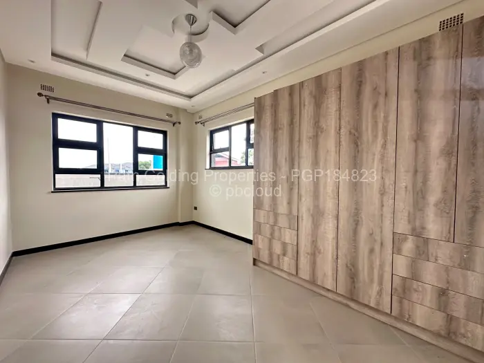 Townhouse/Cluster to Rent in Arlington, Harare