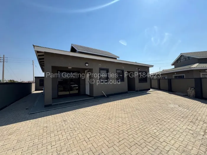 Townhouse/Complex/Cluster to Rent in Arlington