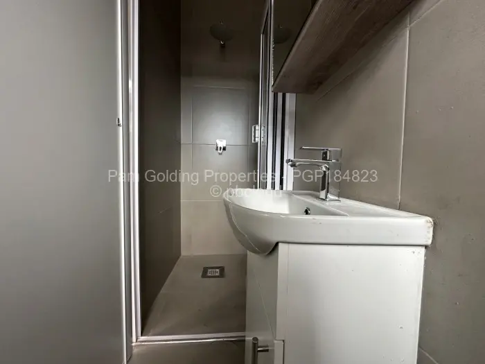 Townhouse/Cluster to Rent in Arlington, Harare