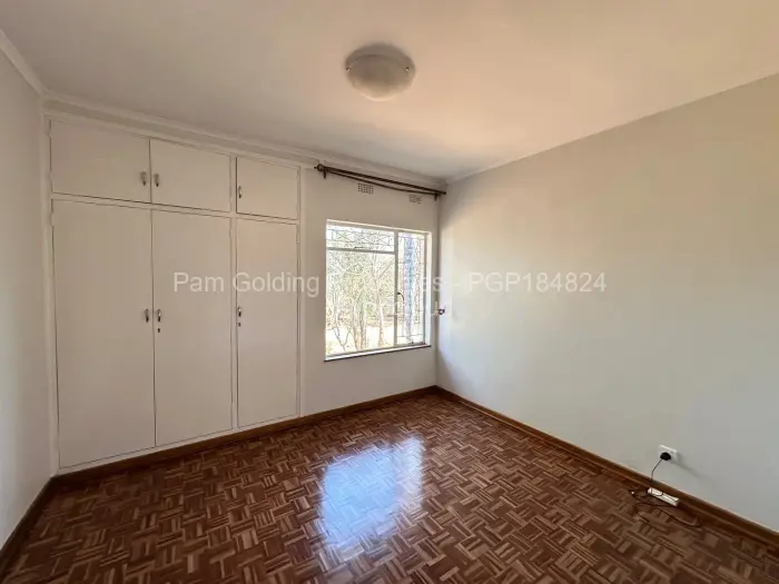 3 Bedroom House to Rent in Greystone Park