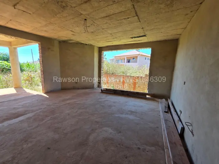 6 Bedroom House for Sale in Brookeview, Harare