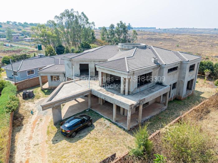 6 Bedroom House for Sale in Brookeview, Harare