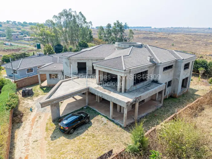 6 Bedroom House for Sale in Brookeview, Harare